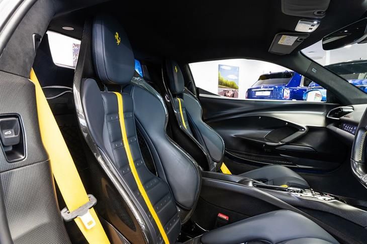 Ferrari 296 GTB 3.0T V6 7.45kWh Coupe 2dr Petrol Plug-in Hybrid F1 DCT Euro 6 (s/s) (830 ps) — миниатюра 4