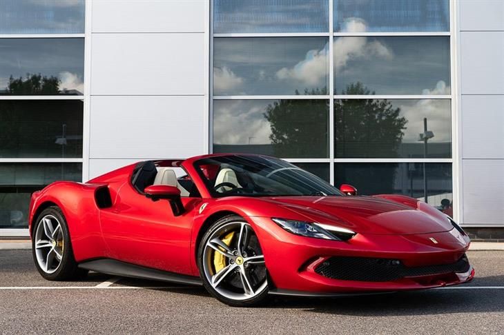 3.0T V6 7.45kWh Spider 2dr Petrol Plug-in Hybrid F1 DCT Euro 6 (s/s) (830 ps)