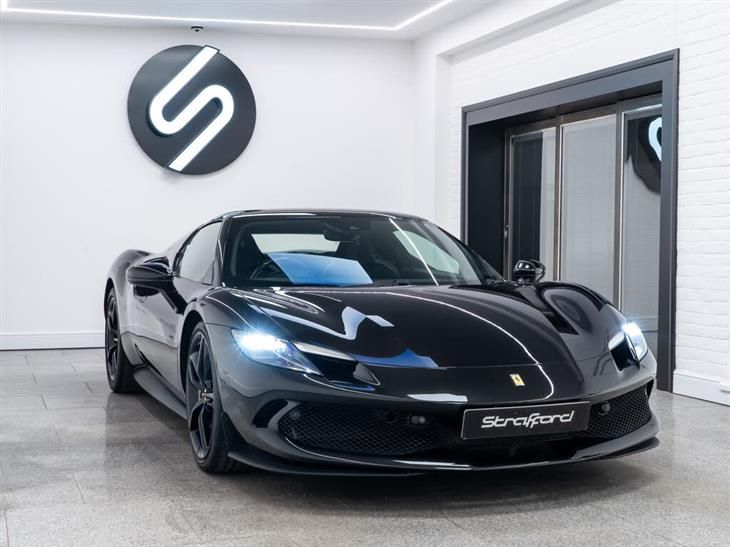 Ferrari 296 GTB Ferrari 296 3.0T V6 7.45kWh Coupe 2dr Petrol Plug-in Hybrid F1 DCT Euro 6 (s/s) (830 ps — миниатюра 2