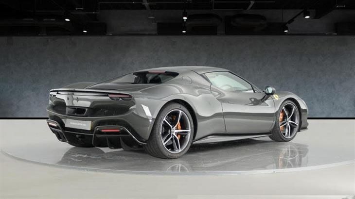 Ferrari 296 GTB Ferrari 296 GTB — миниатюра 4