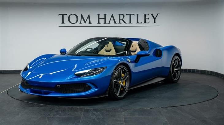 Ferrari 296 GTS Ferrari 296 GTS — миниатюра 3