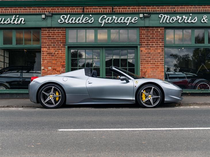 Ferrari 458 4.5 Spider Convertible 2dr Petrol F1 DCT Euro 5 (570 bhp)