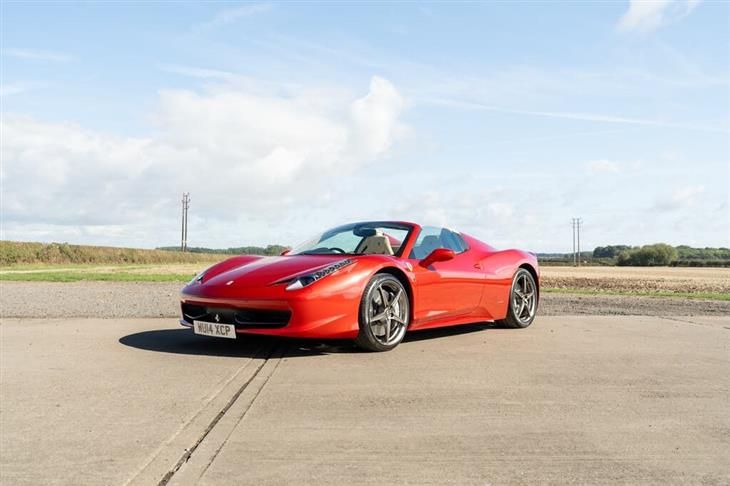 Ferrari 458 4.5 Spider Convertible 2dr Petrol F1 DCT Euro 5 (570 bhp)