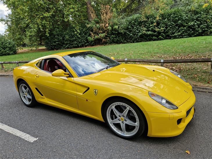 Ferrari 599