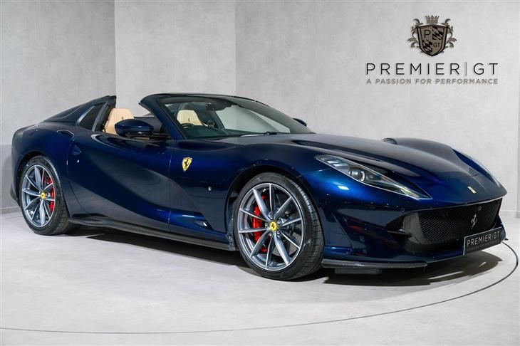 Viola Hong Kong Ferrari 812 GTS for sale - PistonHeads UK
