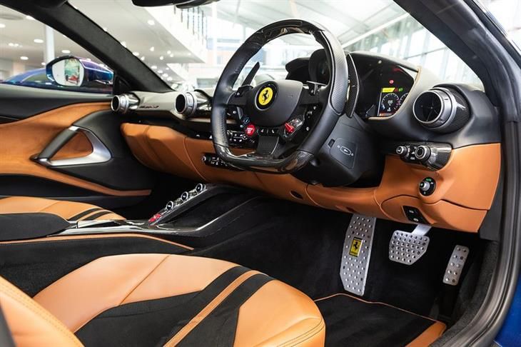 Ferrari Superfast 6.5 V12 Coupe 2dr Petrol F1 DCT Euro 6 (s/s) (800 ps) — миниатюра 3