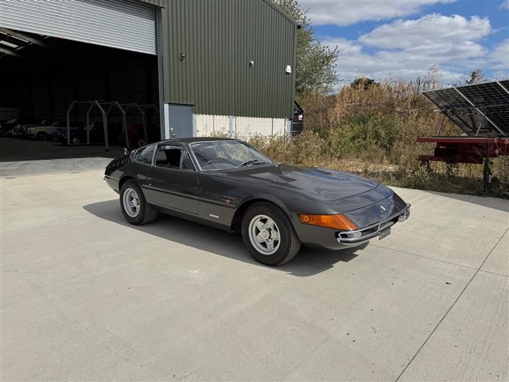 Ferrari Daytona 365GTB / Daytona 