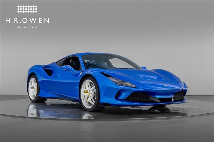 Ferrari F8 T V8