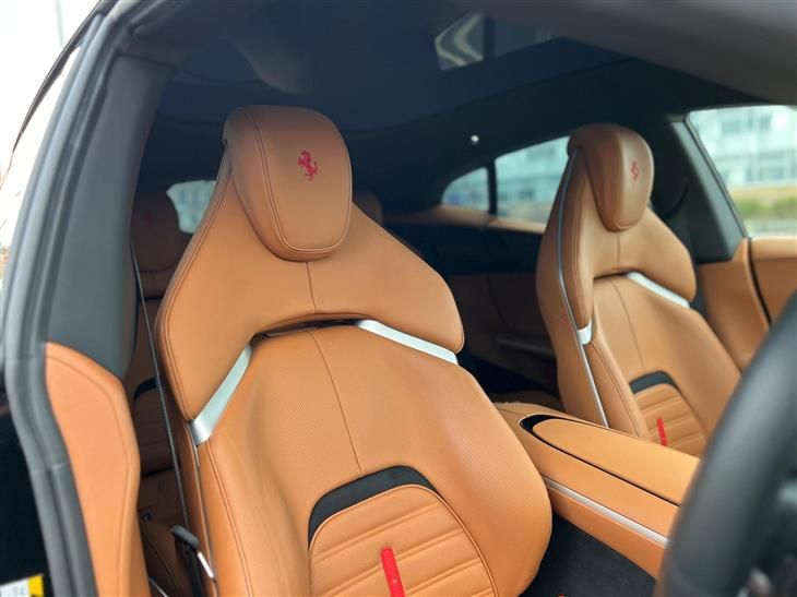 Ferrari Purosangue Ferrari Purosangue 6.5 V12 F1 DCT 4WD Euro 6 (s/s) 4dr — миниатюра 3