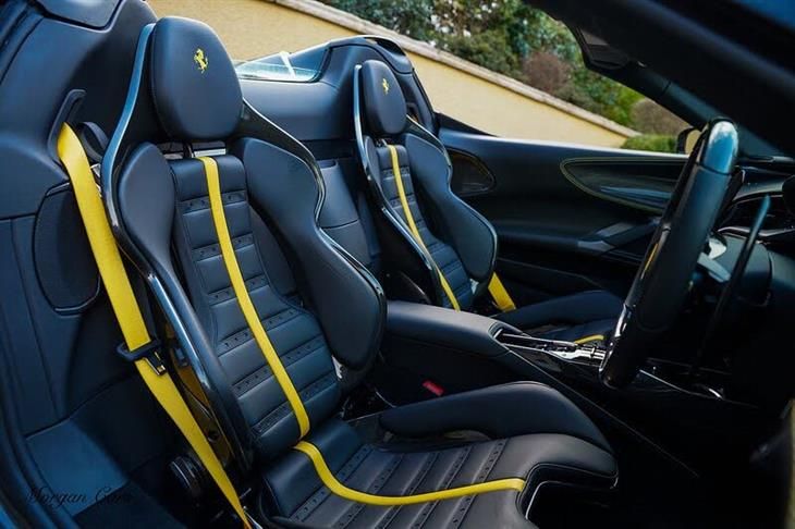 Ferrari SF90 Ferrari SF90 4.0T V8 7.9kWh Convertible 2dr Petrol Plug-in Hybrid F1 DCT 4WD Euro 6 (s/s) (986 ps) — миниатюра 2