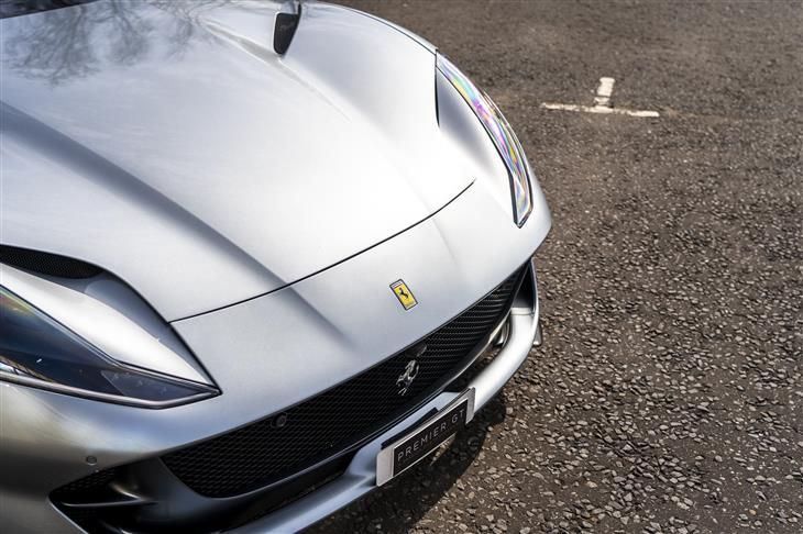 Ferrari Superfast Ferrari 812 Superfast STUNNING SPEC. FULL PPF. CARBON FIBRE INTERIOR & EXTERIOR. FRONT LIFT. — миниатюра 3