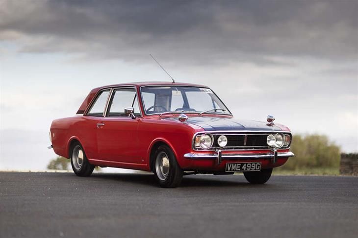 Ford Cortina