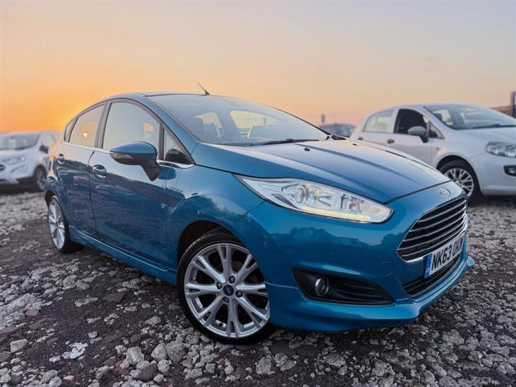 Ford Fiesta 1.0T EcoBoost Titanium Euro 5 (s/s) 5dr