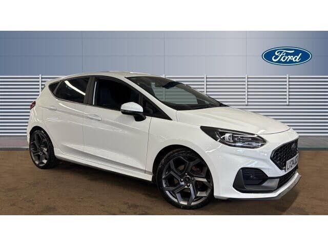 Ford Fiesta ST Ford Fiesta 1.5 EcoBoost ST-3 5dr Petrol Hatchback — миниатюра 1