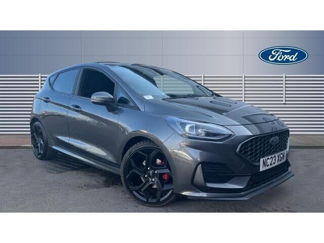 Ford Fiesta ST Ford Fiesta 1.5 EcoBoost ST-3 5dr Petrol Hatchback — миниатюра 1
