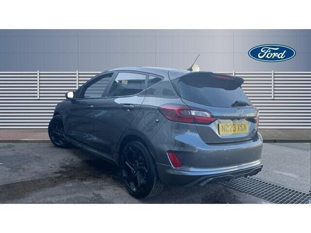 Ford Fiesta ST Ford Fiesta 1.5 EcoBoost ST-3 5dr Petrol Hatchback — миниатюра 2