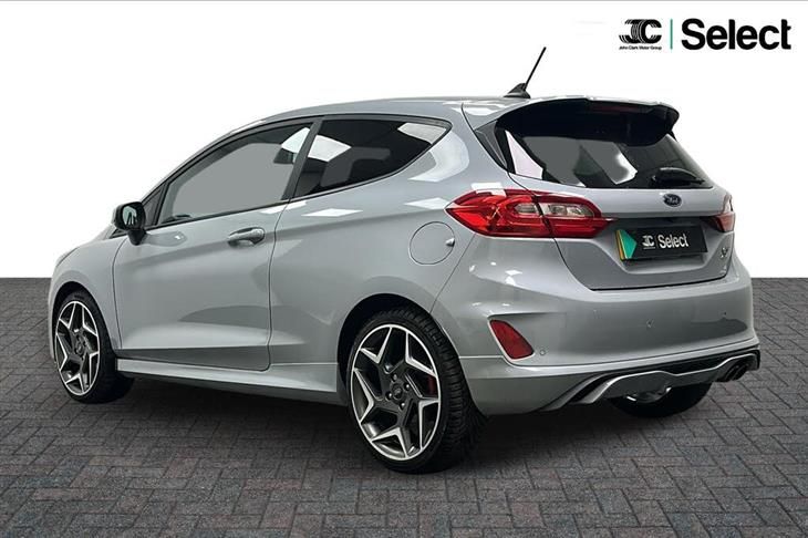 Ford Fiesta ST Ford Fiesta 1.5T EcoBoost ST-3 Euro 6 (s/s) 3dr — миниатюра 4