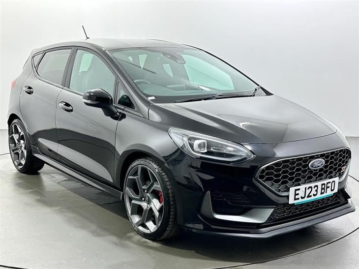 Ford Fiesta ST Ford Fiesta 1.5T EcoBoost ST-3 Euro 6 (s/s) 5dr — миниатюра 1