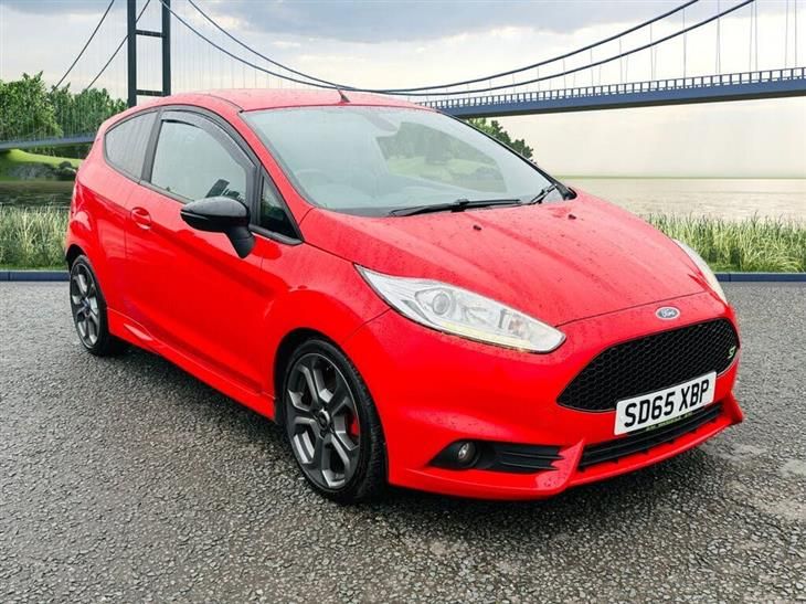 Ford Fiesta MK7 ST Race Red BRQA 2016
