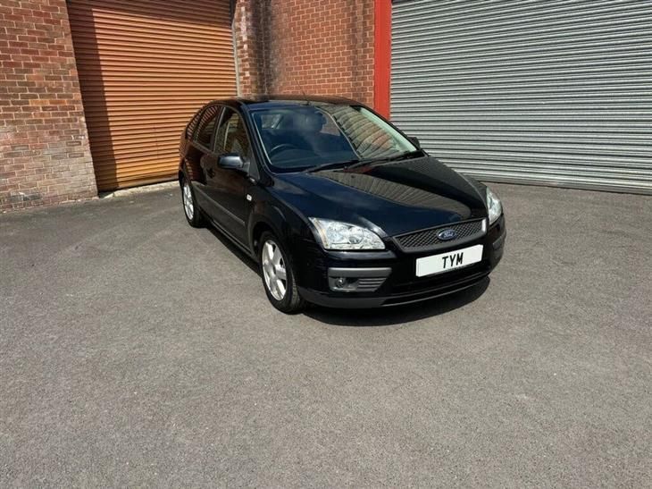 Cheap Ford Focus 1.6 Sport Hatchback 5dr Petrol Manual (161 g/km, 99 bhp) for sale in Manchester, Greater Manchester