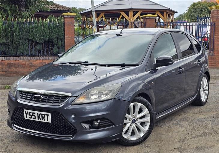 Cheap Ford Focus 1.6 Zetec S 5dr for sale in Wolverhampton, West Midlands