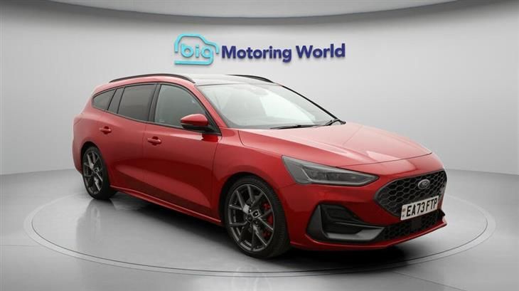 Ford Focus ST Ford Focus 2.3T EcoBoost ST Estate 5dr Petrol Auto Euro 6 (s/s) (280 ps) — миниатюра 2