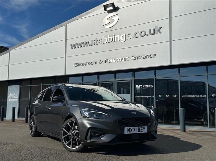 Ford Focus ST Ford Focus 2.3T EcoBoost ST Euro 6 (s/s) 5dr — миниатюра 1