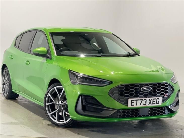 Ford Focus ST Ford Focus 2.3T EcoBoost ST Hatchback 5dr Petrol Manual Euro 6 (s/s) (280 ps) — миниатюра 1