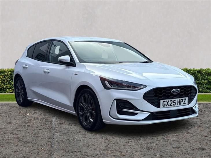 Ford Focus ST Ford Focus HAT 1.0 ECOBOOST MHEV 125 ST-LN — миниатюра 1