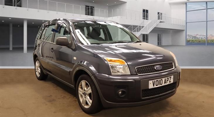 Cheap Ford Fusion ZETEC 5-Door for sale in Bury, Greater Manchester