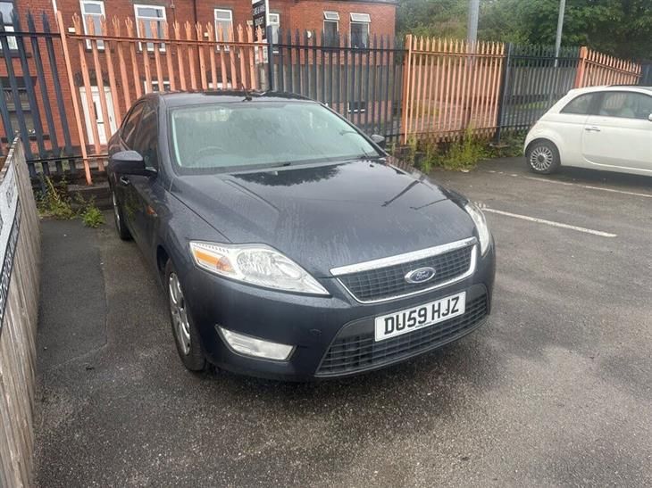 Cheap Ford Mondeo 1.8 TDCi ECOnetic Hatchback 5dr Diesel Manual (139 g/km, 123 bhp) for sale in Rochdale, Greater Manchester