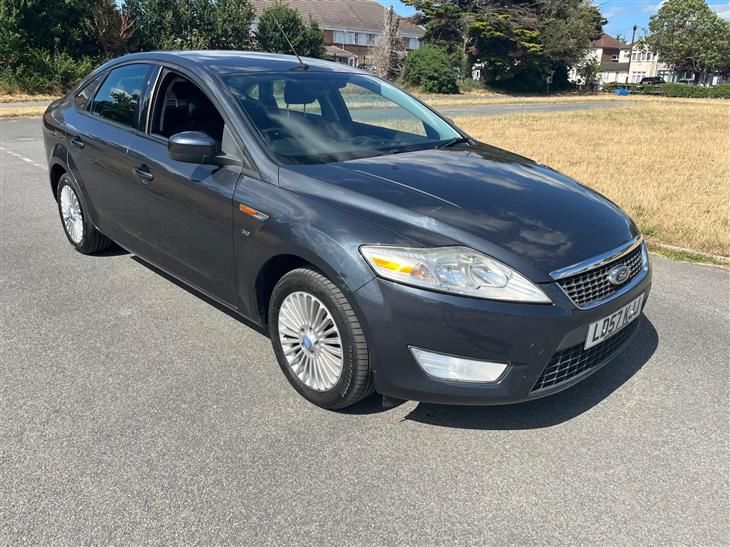 Cheap Ford Mondeo 2.0 Zetec 5dr for sale in Hornchurch, Greater London