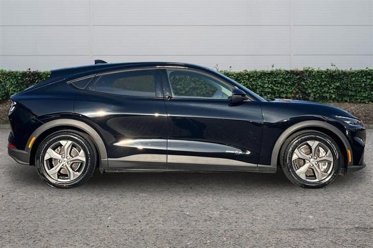 Ford Mustang Mach-E Ford Mustang Mach-E 216kW Extended Range 88kWh RWD 5dr Auto — миниатюра 3