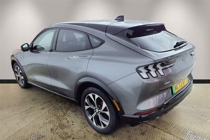 Ford Mustang Mach-E Ford Mustang Mach-E Extended Range 91kWh AWD 5dr — миниатюра 4