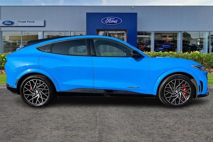 Ford Mustang Mach-E Ford Mustang Mach-E Extended Range 91kWh GT SUV 5dr Electric Automatic AWD (487 ps) — миниатюра 3