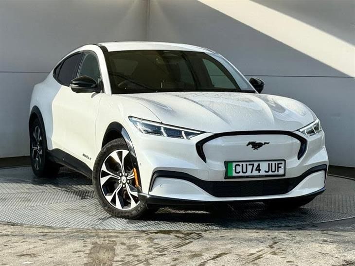 Ford Mustang Mach-E Ford Mustang Mach-E Extended Range 91kWh Premium SUV 5dr Electric Automatic (294 ps), Ex Demo, Full Dealer History, Rev Camera, — миниатюра 1