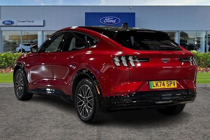 Ford Mustang Mach-E Ford Mustang Mach-E Extended Range 91kWh Premium SUV 5dr Electric Automatic (294 ps) — миниатюра 2