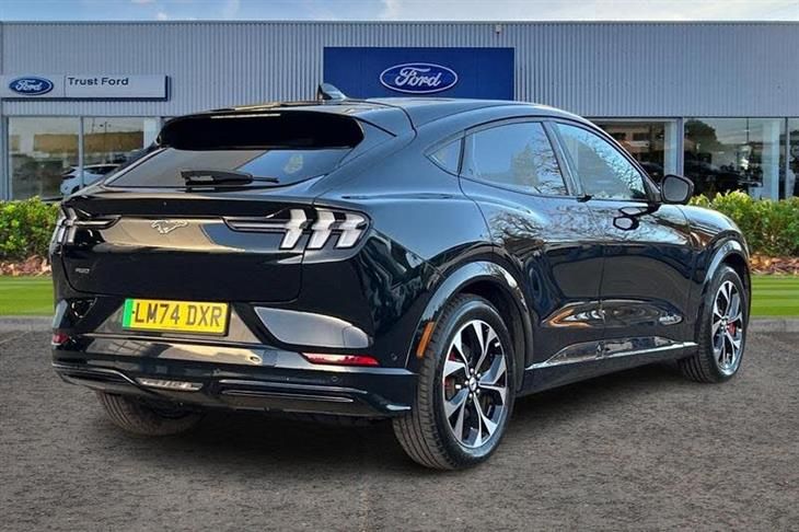 Ford Mustang Mach-E Ford Mustang Mach-E Extended Range 91kWh Premium SUV 5dr Electric Automatic AWD (351 ps) — миниатюра 4
