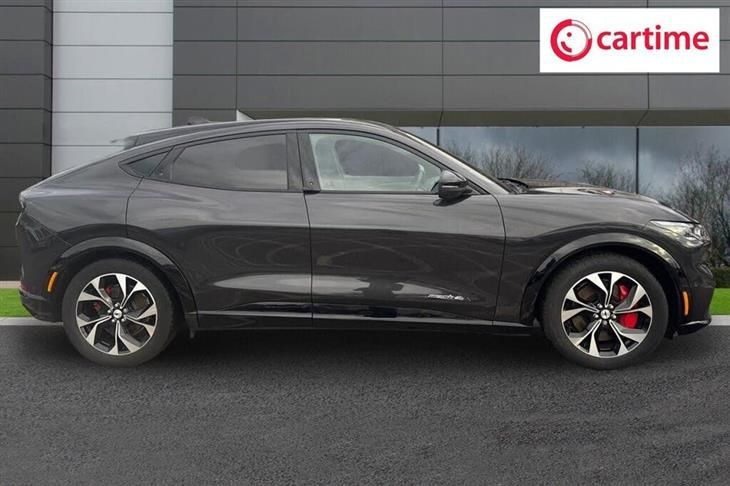 Ford Mustang Mach-E Ford Mustang Mach-E Extended Range 91kWh SUV 5dr Electric Automatic AWD (351 ps) 360 Degree Camera, Front / Rear Parking Sensors — миниатюра 2