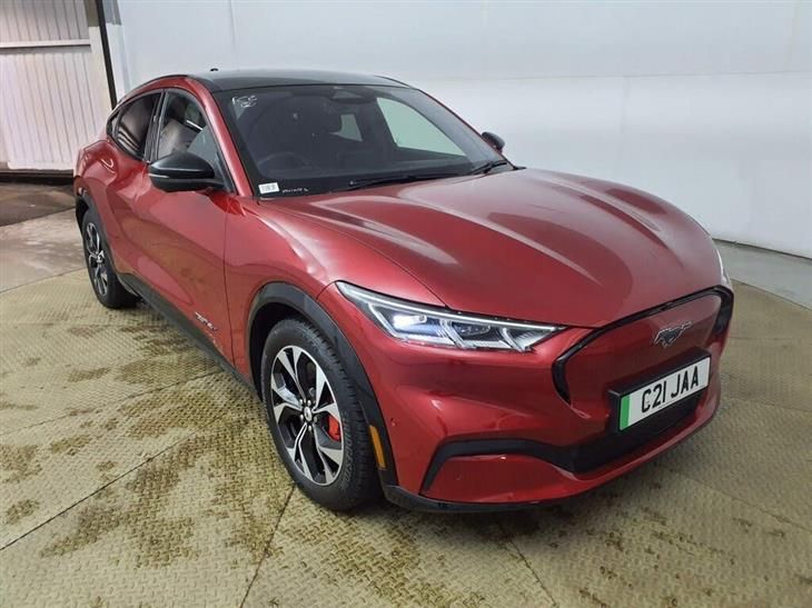 Ford Mustang Mach-E Ford Mustang Mach-E Extended Range 91kWh SUV 5dr Electric Automatic AWD (351 ps) 360 Degree Camera, Front / Rear Parking Sensors — миниатюра 1