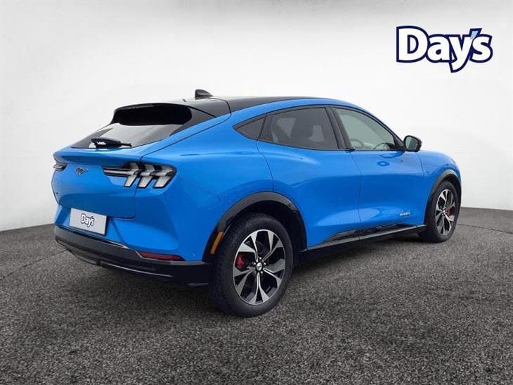Ford Mustang Mach-E Ford Mustang Mach-E Extended Range 91kWh SUV 5dr Electric Automatic AWD (351 ps) — миниатюра 3
