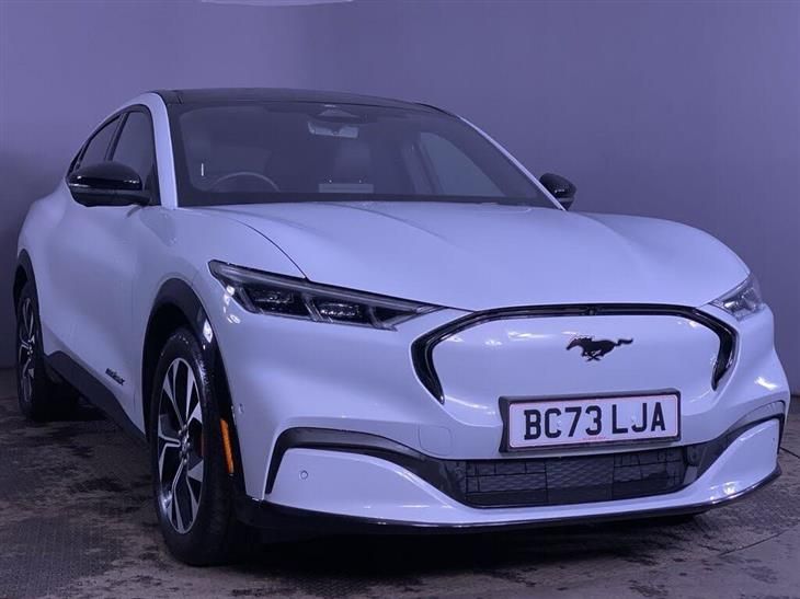 Ford Mustang Mach-E Ford Mustang Mach-E Extended Range 91kWh SUV 5dr Electric Automatic AWD (351 ps) — миниатюра 1