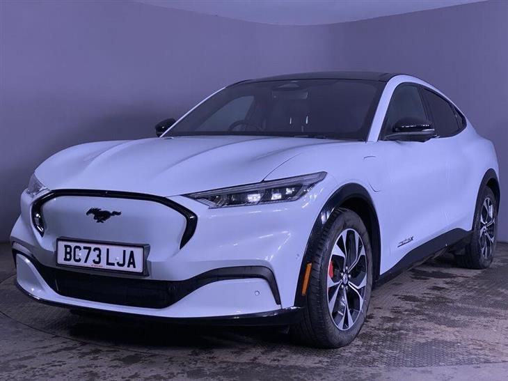 Ford Mustang Mach-E Ford Mustang Mach-E Extended Range 91kWh SUV 5dr Electric Automatic AWD (351 ps) — миниатюра 4