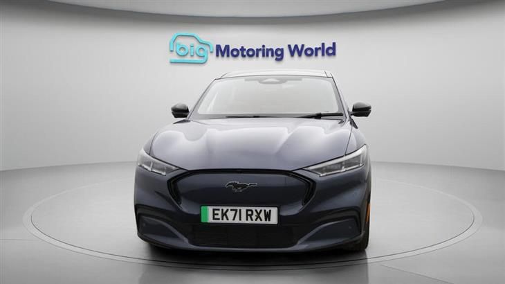 Ford Mustang Mach-E Ford Mustang Mach-E Extended Range 91kWh SUV 5dr Electric Automatic AWD (351 ps) — миниатюра 3