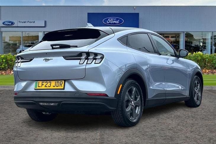 Ford Mustang Mach-E Ford Mustang Mach-E Extended Range — миниатюра 4