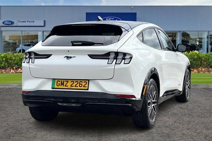 Ford Mustang Mach-E Ford Mustang Mach-E Premium — миниатюра 4