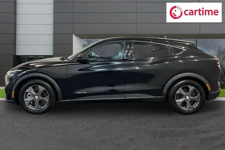 Ford Mustang Mach-E Ford Mustang Mach-E Standard Range 70kWh SUV 5dr Electric Automatic (269 ps) Rear View Camera, Front / Rear Parking Sensors, Hea — миниатюра 3