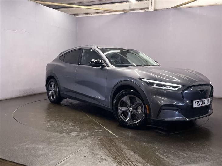 Ford Mustang Mach-E Ford Mustang Mach-E Standard Range 70kWh SUV 5dr Electric Automatic (269 ps) — миниатюра 1