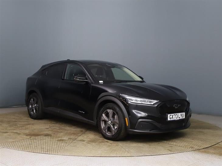 Ford Mustang Mach-E Ford Mustang Mach-E Standard Range 70kWh SUV 5dr Electric Automatic (269 ps) — миниатюра 1