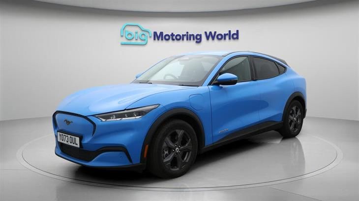 Ford Mustang Mach-E Ford Mustang Mach-E Standard Range 70kWh SUV 5dr Electric Automatic (269 ps) — миниатюра 3